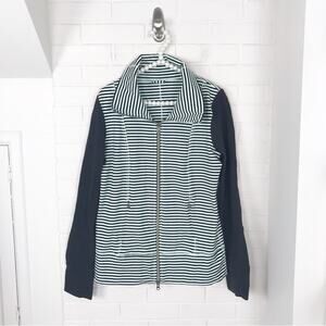 Lululemon Daily Yoga Jacket in Classic Stripe Mint Movement